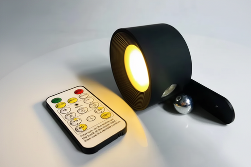 Lampada da parete LED ricaricabile con telecomando